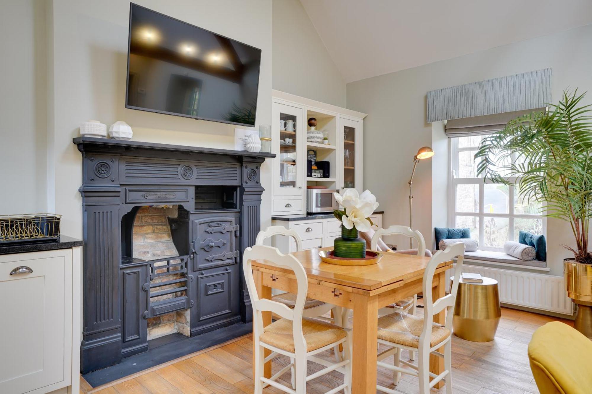 Pope Lodge: Stunning Stone Coach House Conversion Alnmouth Exterior photo